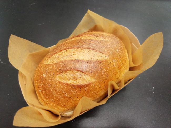 国産小麦の胚芽食パン