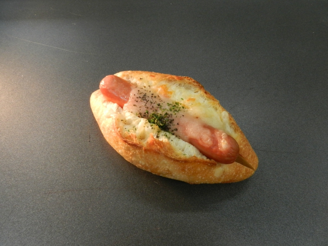 粗挽きホットドッグ